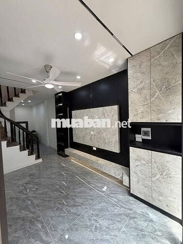 Chính chủ em bán nhà view Hồ phố thanh đàm Hà Nội Chính chủ em bán nhà view Hồ phố thanh đàm Hà Nội