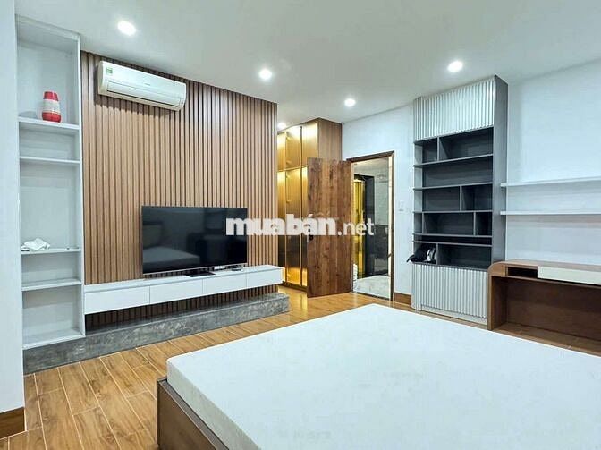 CHO THUÊ NHÀ ĐƯỜNG NGUYỄN MINH HOÀNG 7X20M 1 HẦM 4 TẦNG