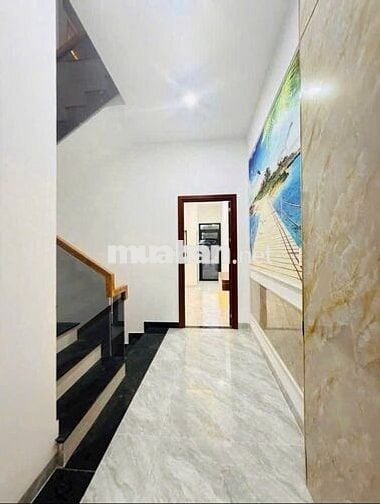 BÁN CĂN NHÀ 92m2 1 trệt 2 lầu GẦN MẶT TIỀN ĐƯỜNG ĐẠI LỘ BÌNH DƯƠNG