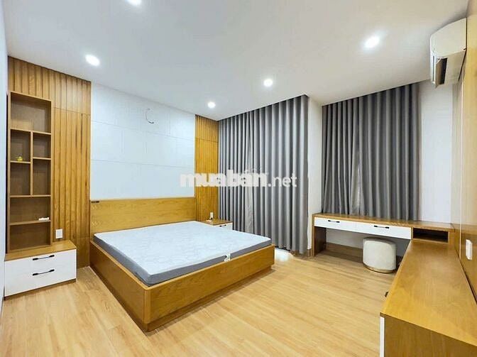 CHO THUÊ NHÀ ĐƯỜNG NGUYỄN MINH HOÀNG 7X20M 1 HẦM 4 TẦNG