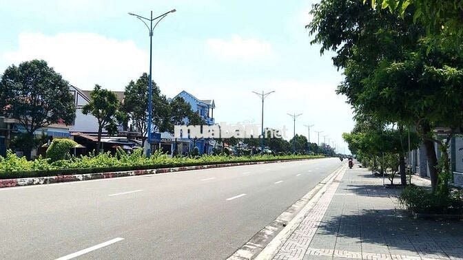 HÀNG VIP GIÁ NGỘP MẶT TIỀN ĐƯỜNG TỈNH LỘ 44A 828MV CÓ 210 THỔ Cư