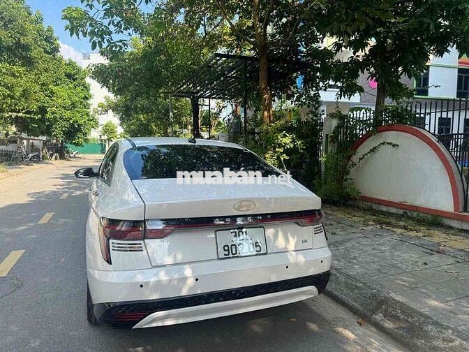 Hyundai Accent 2024 1.5 AT Cao cấp - 8000 km