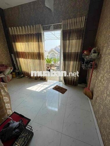 BÁN NHÀ 3 TẦNG HẺM 8M - KDC ĐÁNG SỐNG