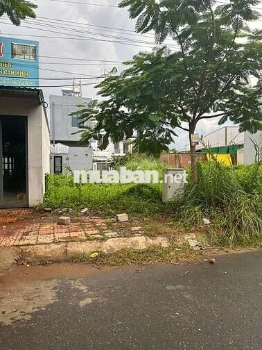 Cần ra nhanh vài lô f0 ngay cầu Ba Lai 1, giá 550 triệu/ 120m2 thổ cư