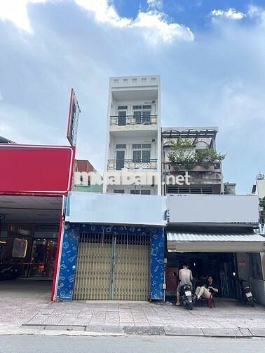 MT Hoàng Hoa Thám Ngay Ngã Ba Trường Chinh Và Ngay Chợ Hoàng Hoa Thám