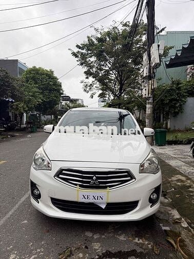 Mitsubishi Attrage 2015 1.2 CVT - 10000 km