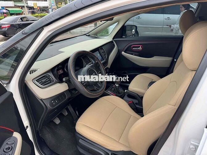 Kia Rondo 2018 2.0 GMT - 120 km