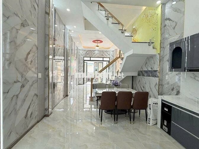 BÁN GẤP NHÀ ĐẸP MT ĐƯỜNG ĐẠI LỘ BÌNH DƯƠNG 1 TỶ 960 SỔ HỒNG RIÊNG