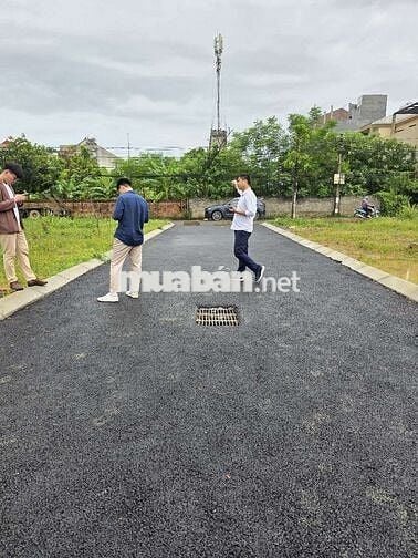 Đất nền hòa ngay tuyến metro gần đh quốc gia
Giá f0 cho nhà đầu tư Đất nền hòa ngay tuyến metro gần đh quốc gia
Giá f0 cho nhà đầu tư