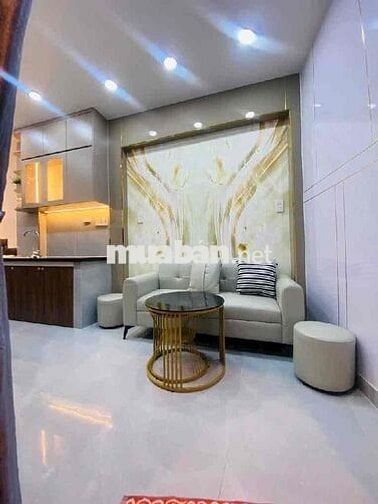 HÀNG HIẾM KHÓ KIẾM  Hơn 2 Tỷ, hẻm 1 Sẹc Xe Hơi Đậu Trước Nhà