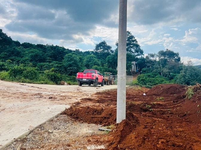 ĐẤT LỘC AN LÂM ĐỒNG SỔ NHỎ ĐÃ CÓ THỔ CƯ TIẾP GIÁP HỒ