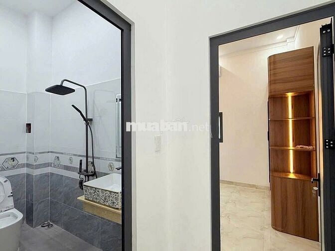 BÁN GẤP NHÀ ĐẸP MT ĐƯỜNG ĐẠI LỘ BÌNH DƯƠNG 1 TỶ 960 SỔ HỒNG RIÊNG