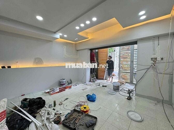 Cho thuê MB kinh doanh tự do ngành nghề_góc 2 mặt tiền khu sầm uất