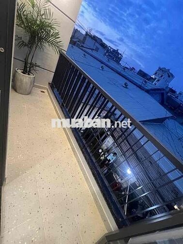 Hot hot hot Giá 6,x tỷ Nhà quận 7 đẹp