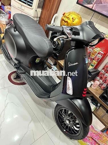 Vespa Sprint S125 iget Abs 2023 trùm mền