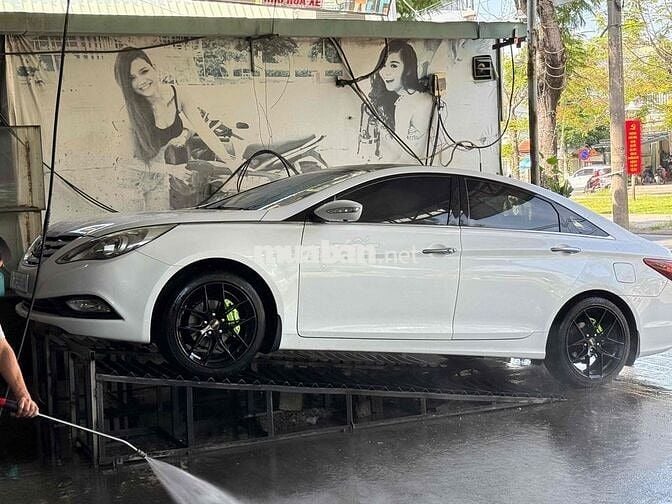 cần tiền bán nhanh xe nhập nguyên chiếc SONATA 2.0