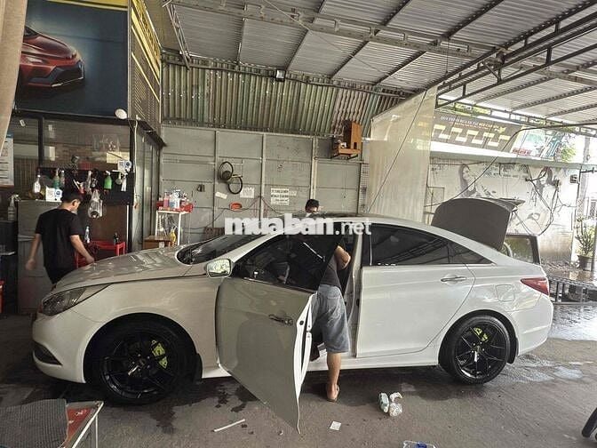 cần tiền bán nhanh xe nhập nguyên chiếc SONATA 2.0