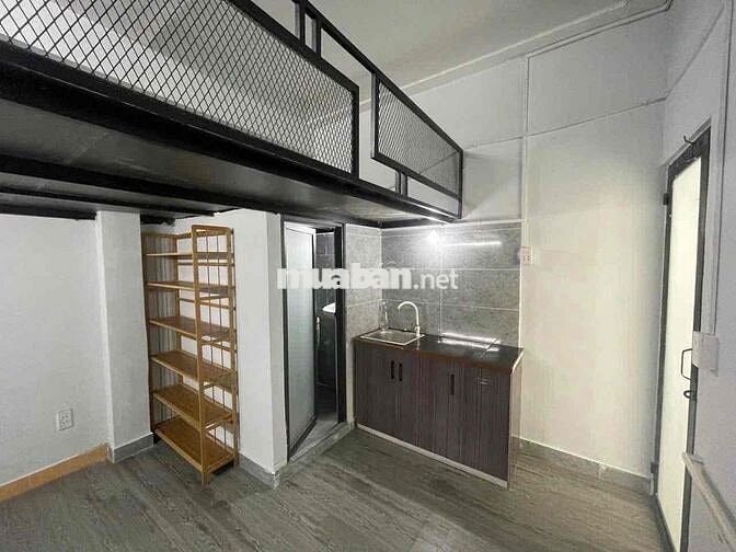 🔴Phòng có gác rộng rãi sạch sẽ ngay Emart Phan Huy Ích