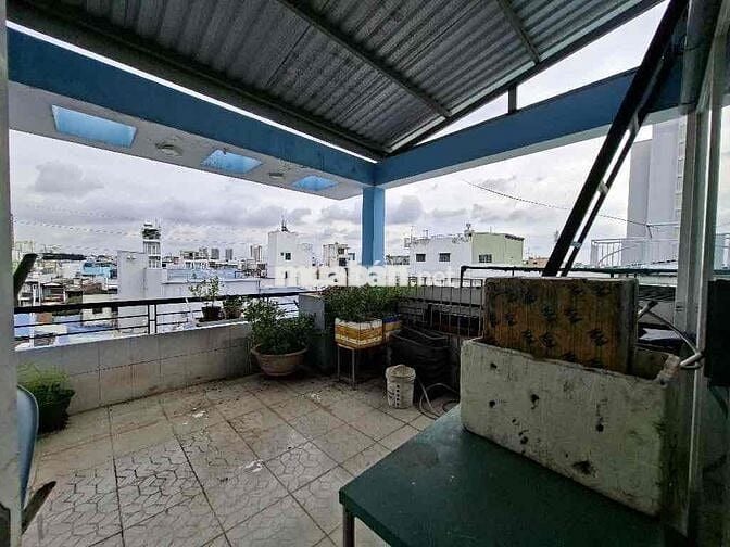 ÂU CƠ NGAY VÒNG XOAY LÊ ĐẠI HÀNH 5 TẦNG 70M2 - GIÁP CƯ XÁ LỮ GIA .