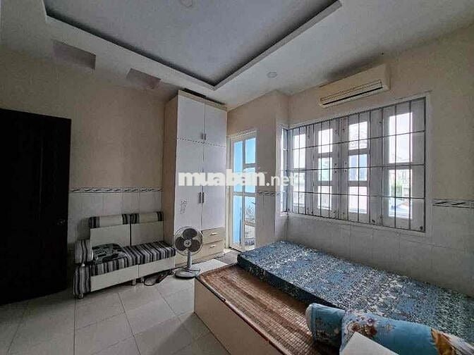 ÂU CƠ NGAY VÒNG XOAY LÊ ĐẠI HÀNH 5 TẦNG 70M2 - GIÁP CƯ XÁ LỮ GIA .