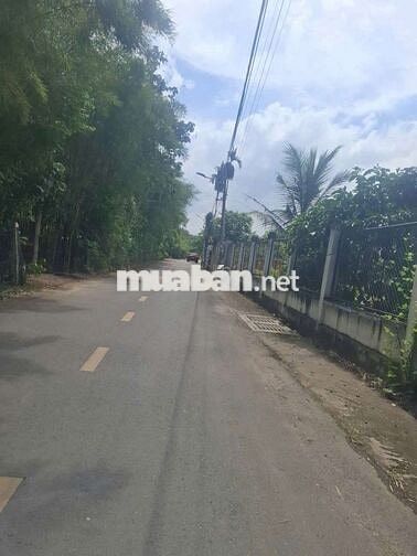 Chủ bán đất sát quốc lộ 13 , gần chợ , trường học, gần khu DL Đại Nam