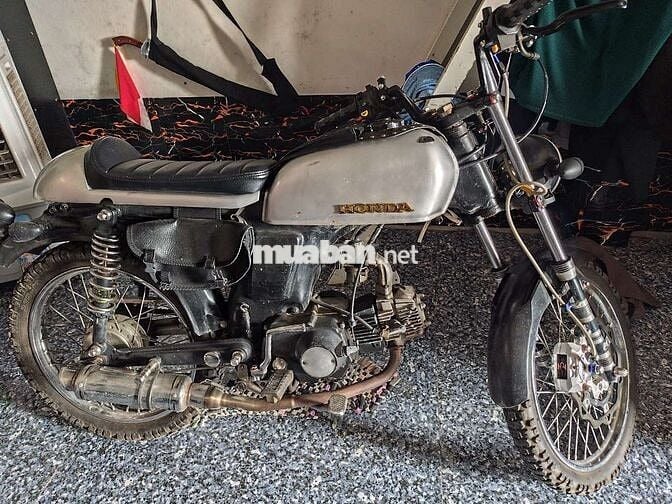 Xe 67 dọn dáng cafe racer