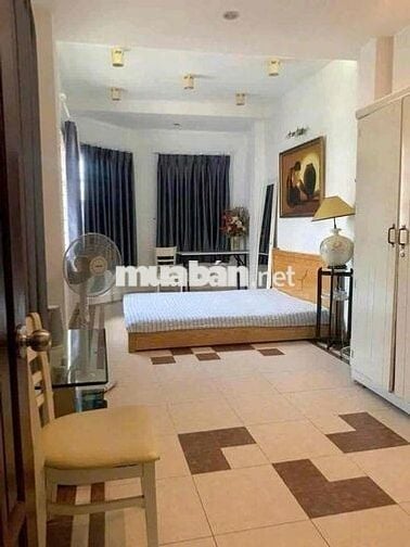 Cho Thuê Nhà Hẻm Xe Hơi Hồ Biểu Chánh 220m², Phú Nhuận