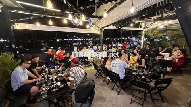 SANG QUÁN NHẬU GIÁ RẺ - MỚI, ĐẸP, NGAY TRUNG TÂM QUẬN 1