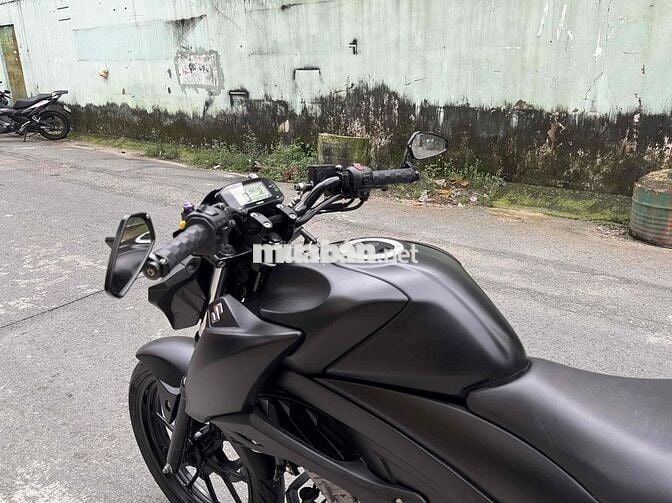 Suzuki GSX-S150 biển số Sài Gòn