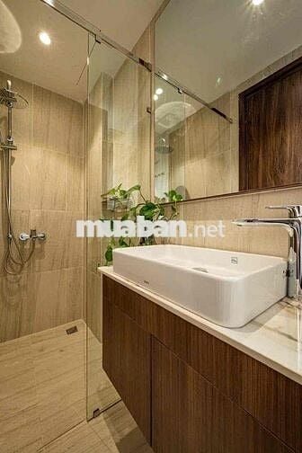 CĂN HỘ MỚI 1PN BAN CÔNG TÁCH BẾP MÁY GIẶT RIÊNG NGAY QUẬN 1