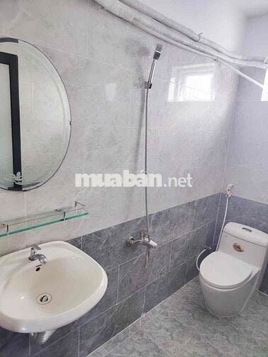 Cho Thuê 1PN 60m2 Thang Máy Hầm Xe Rộng Ngay CMT8 Toat Viettel Q10