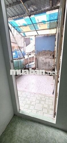 Cho thuê nguyên căn.Mặt tiền Hẻmthông  Âu DươngLân F3,q8