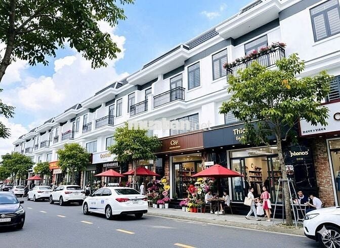 396 triệu sở hữu đất nền kê Thành Phố Mới, dân cư đông, vay bank 70%