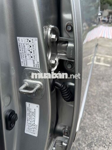 Toyota Innova 2016 số sàn cá nhân sử dụng