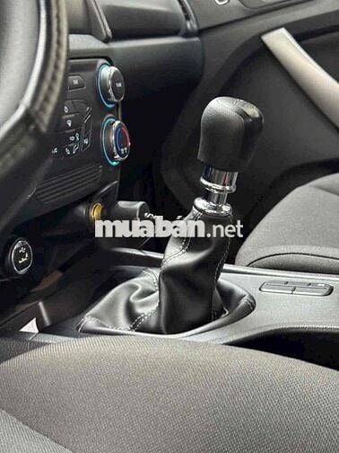 Ford Ranger 2021 XLS 2.2L Nhập Thái Số Sàn 38k km