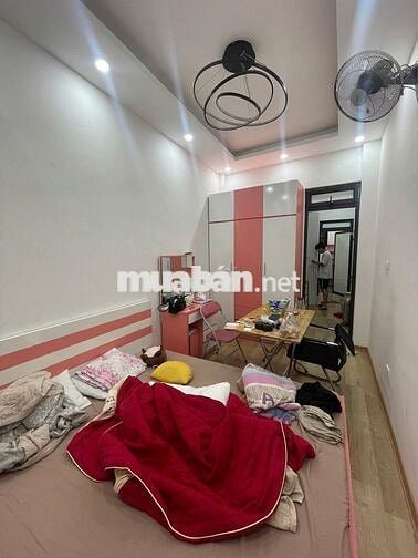 Cho thuê nhà mặt phố Thọ Lão - phường Hoàn Kiếm