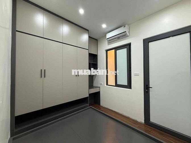 Tẩu tán nhà TT phố Nguyễn Công Trứ nhà đẹp như khách sạn 5 sao 2 thoán