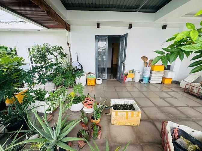 CHO THUÊ NHÀ KDC TRUNG SƠN, BÌNH CHÁNH. DT: 120M, 7PN, 5WC. FULL NỘI T