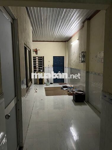 Về quê bán nhà c4, 125m2 gần cây xăng 26