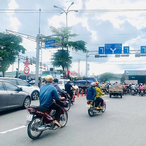 Chính chủ cần bán căn nhà 2 lầu Đường 12m 1sẹc Đ.Tân Kỳ Tân Quý 