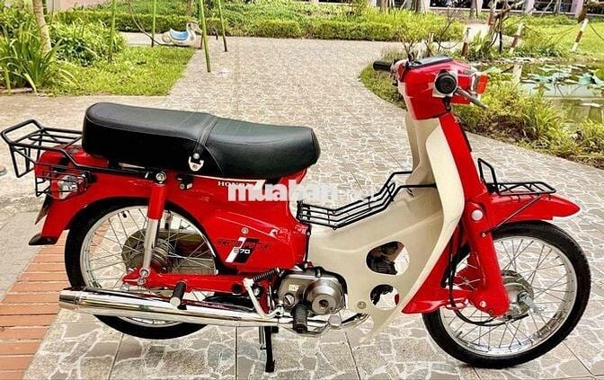 đi nước ngoài cần bán xe