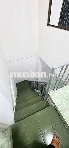 Cho thuê nguyên căn.Mặt tiền Hẻmthông  Âu DươngLân F3,q8