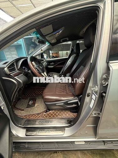 Toyota Innova 2020 G 2.0 AT - 75000 km