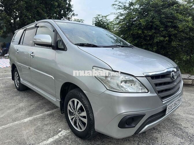 Toyota Innova 2016 số sàn cá nhân sử dụng