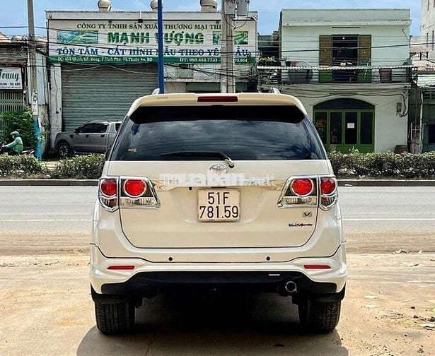 2016 2.7V TRD 4x2 - 146000 km