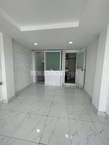 Nhà Hẻm 3m đường Bùi Tư Toàn dt 19m2 nhà 5 tấm hoàn công đầy đủ, 2.7ty