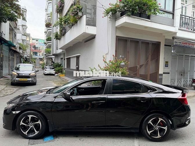 Honda Civic 2019 1.8 E Đi đúng 67 Ngàn BSTP 9Chủ 🚘
