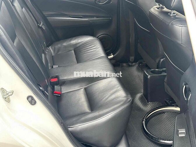 cần bán vios sx 2020 số sàn 1 chủ bao zin bao chec