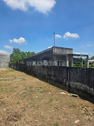 Chủ Di Cư Nước Ngoài Cần Bán 2 lô Đất Vị Trí Đẹp