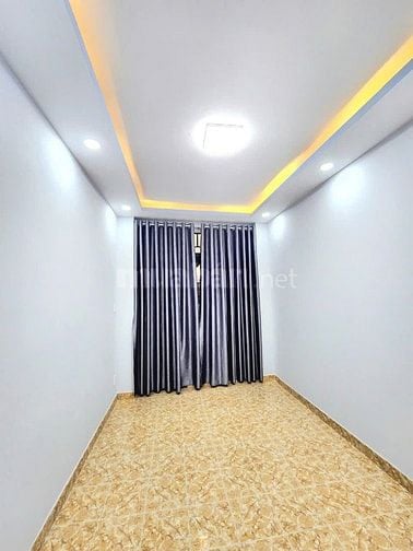 Nhà 373/35 Tùng Thiện Vương, P13, Q8. Trệt, 3 lầu, ST, 3mx9m, 5PN, 4WC